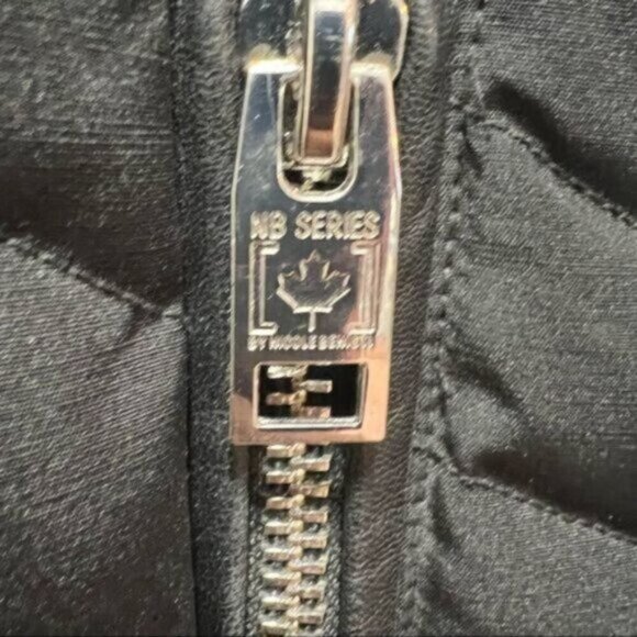 NB Series by Nicole Benisti Duck Down Puffer Jacket Size XS Raccoon Fur Collar - Picture 13 of 16